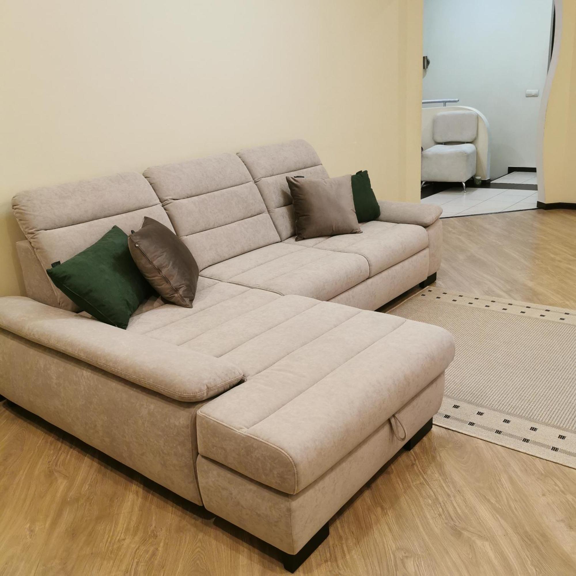 Big Apartment In Rivne Center Exterior foto